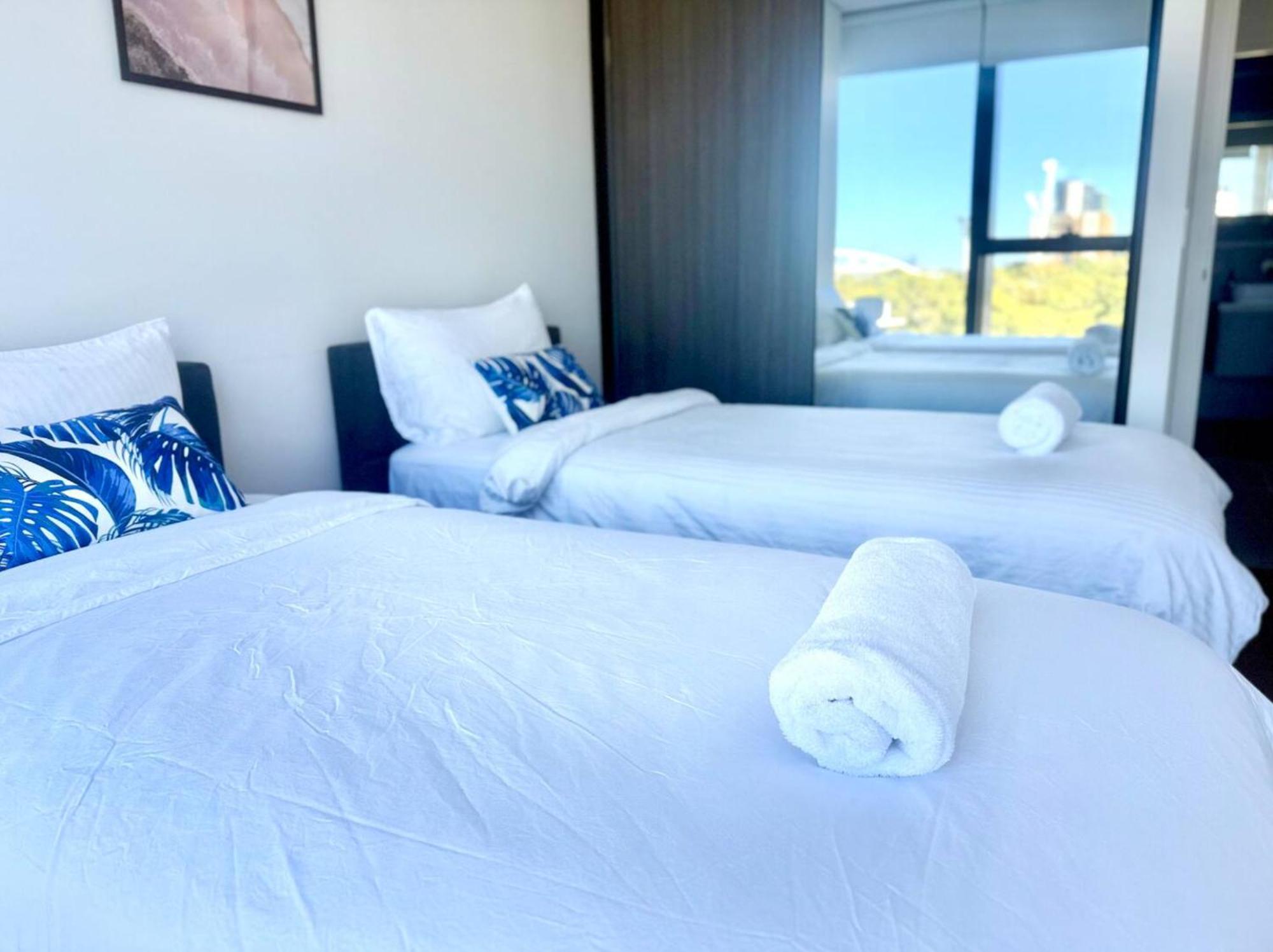 New Olympic Park 2 Bedroom -pool Gym Parking * Sydney